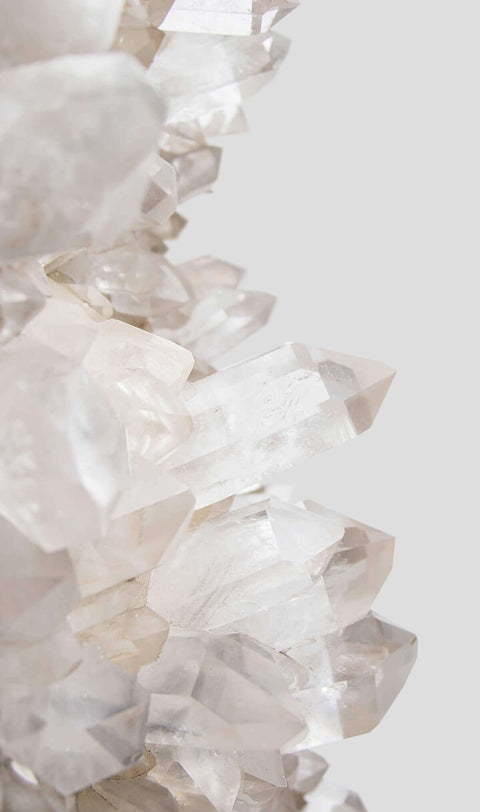 quartz mineral galleries at world of interiors 7