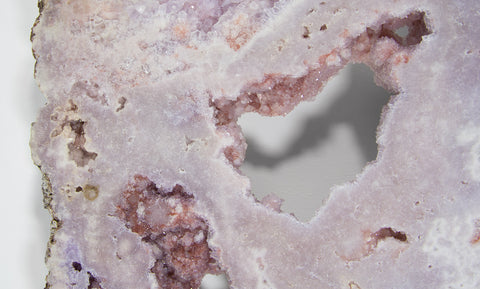 Interior Lavender Amethyst Wall Plate Displaying Fine Quartz Cavities 4