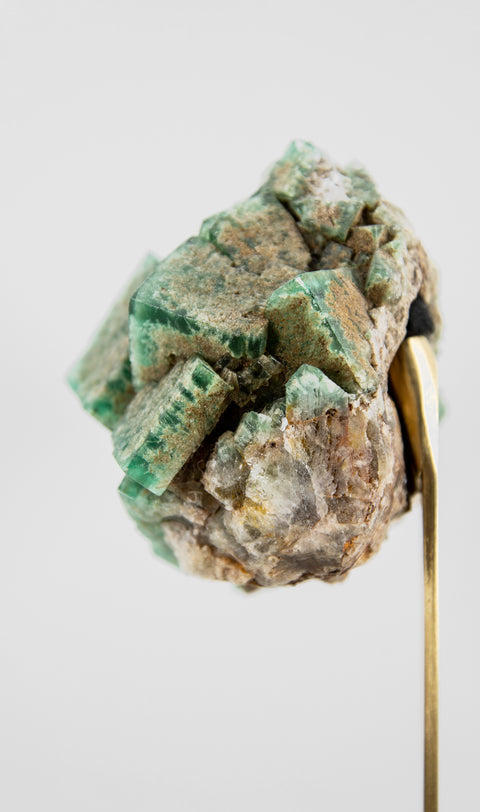 VERDE British Isometric Fluorite Gemstone mineral on stand 9